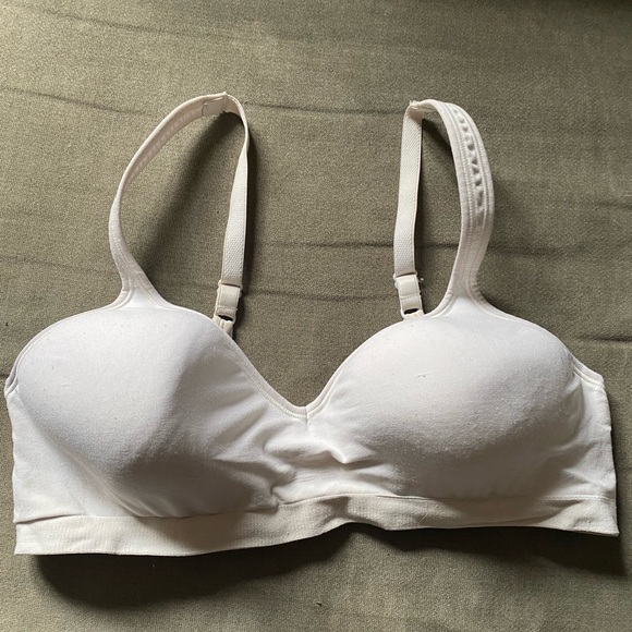 Bali Comfort Revolution Wireless Bra 36C - Picture 7 of 12